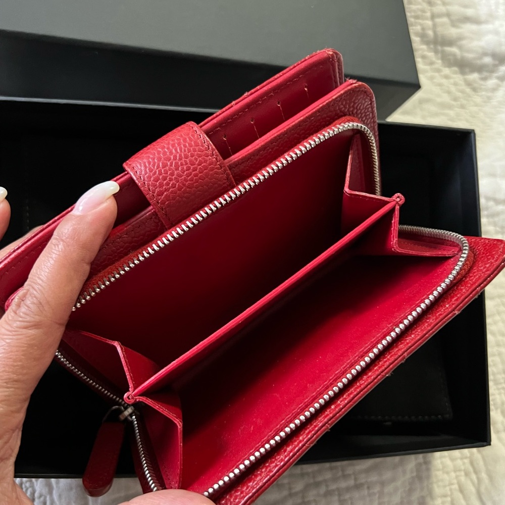 Chanel LZip picket wallet Red Color - Picture 7 of 9